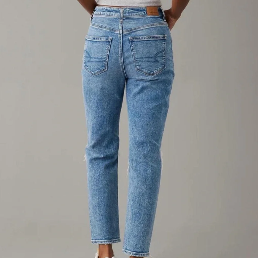 American Eagle Distressed super High-Rise Women's ankle straight Jeans 18 - Picture 2 of 9